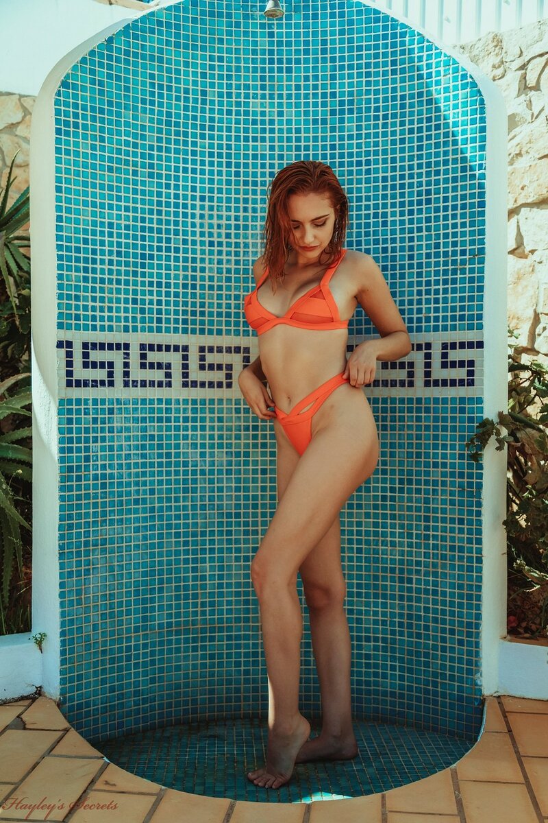 Евгения, 25
